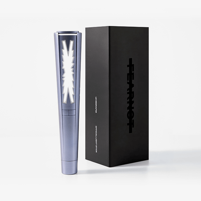 LE SSERAFIM - Official Light stick Ver.1 – Pink Box LE SSERAFIM - Official Light stick Ver.1 – Pink Box