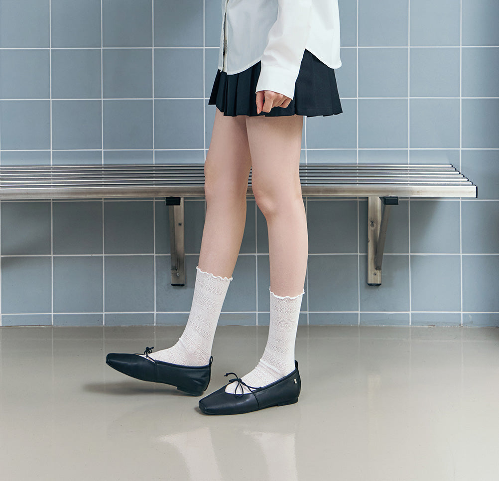 Universal Sheer Socks